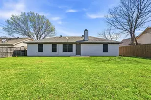 416 Colonial Pl, Everman, TX 76140 - Photo 36