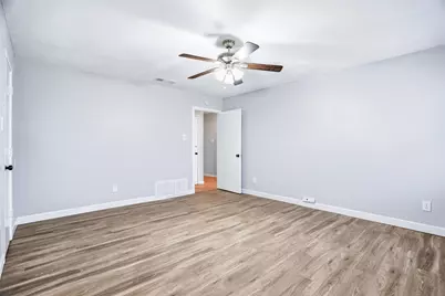 416 Colonial Place, Everman, TX 76140 - Photo 14