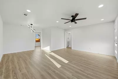 502 Madison Street, Cleburne, TX 76033 - Photo 22