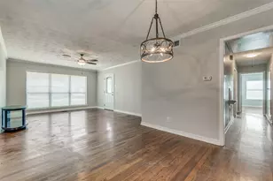 10205 Newcombe Dr, Dallas, TX 75228 - Photo 8