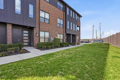 2804 Addison Park Lane, Fort Worth, TX 76110 - Photo 4