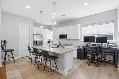 2804 Addison Park Lane, Fort Worth, TX 76110 - Photo 16