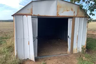 244 S Caddo St, Lipan, TX 76462 - Photo 22