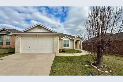 9904 Blue Bell Drive, Fort Worth, TX 76108 - Photo 1