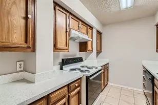 806 Prairie Creek Dr, Princeton, TX 75407 - Photo 2