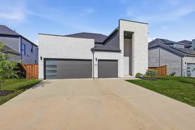 924 Newcastle Drive, Allen, TX 75013 - Photo 1