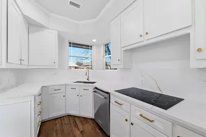 4705 Villa Vera Drive, Arlington, TX 76017 - Photo 14