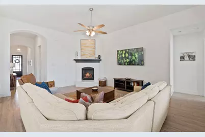 10104 Bitterroot Drive, Little Elm, TX 75068 - Photo 12