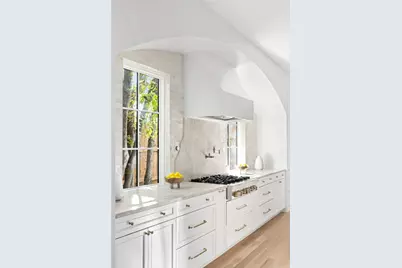 9826 Mixon Drive, Dallas, TX 75220 - Photo 12