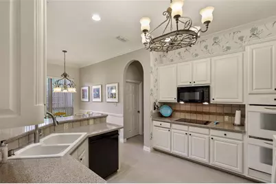 4119 Timberbrook Court, Arlington, TX 76015 - Photo 12