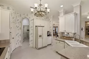 4119 Timberbrook Ct, Arlington, TX 76015 - Photo 10