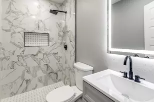 3924 Vanette Ln, Dallas, TX 75216 - Photo 16