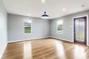 3924 Vanette Ln, Dallas, TX 75216 - Photo 4