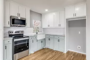 3924 Vanette Ln, Dallas, TX 75216 - Photo 12