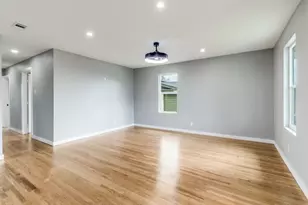 3924 Vanette Ln, Dallas, TX 75216 - Photo 8