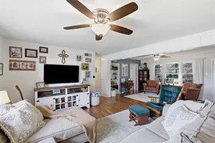 1218 Warden St, Benbrook, TX 76126 - Photo 20