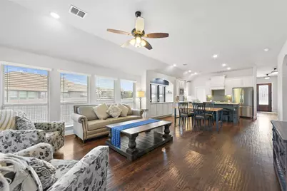 501 Oakcrest Drive, Justin, TX 76247 - Photo 12