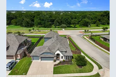 501 Oakcrest Drive, Justin, TX 76247 - Photo 34