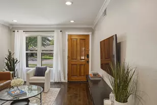 8536 Capri Dr, Dallas, TX 75238 - Photo 2
