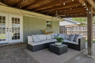 8536 Capri Drive, Dallas, TX 75238 - Photo 16