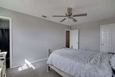 1300 Limerick Drive, Fort Worth, TX 76134 - Photo 14