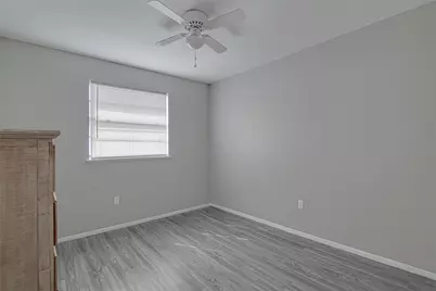 1300 Limerick Drive, Fort Worth, TX 76134 - Photo 20