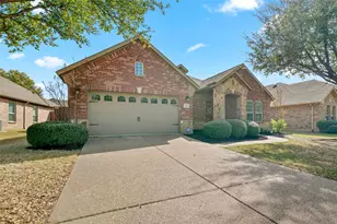 2640 Greyhawk Dr, Little Elm, TX 75068 - Photo 2