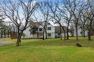 234 Edgewood Dr, Highland Village, TX 75077 - Photo 1