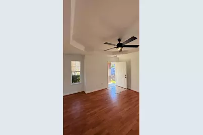 1511 Doyle Avenue, Dallas, TX 75203 - Photo 2