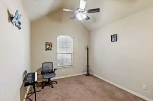 565 Griffith Dr, Saginaw, TX 76179 - Photo 14