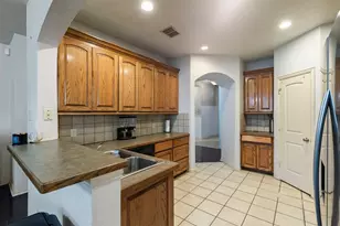 565 Griffith Dr, Saginaw, TX 76179 - Photo 8