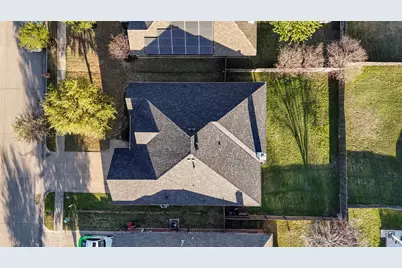 565 Griffith Drive, Saginaw, TX 76179 - Photo 32