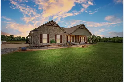 516 Spring Town Road, Van Alstyne, TX 75495 - Photo 1