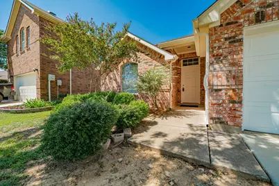 2142 Bluebell, Forney, TX 75126 - Photo 2