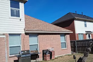 1112 Devonshire, Glenn Heights, TX 75154 - Photo 10