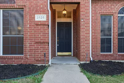 2525 Crooked Creek, Mesquite, TX 75181 - Photo 2