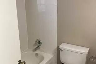 10613 Flamewood Dr, Fort Worth, TX 76140 - Photo 10