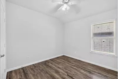 515 Cottage Row, Mabank, TX 75147 - Photo 14