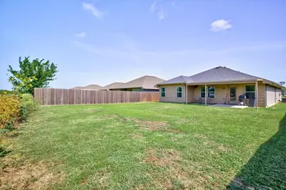 515 Cottage Row, Mabank, TX 75147 - Photo 20