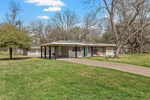 4109 Sanger Ave, Waco, TX 76710 - Photo 2