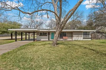 4109 Sanger Avenue, Waco, TX 76710 - Photo 4