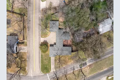 4109 Sanger Avenue, Waco, TX 76710 - Photo 32