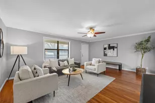 4109 Sanger Ave, Waco, TX 76710 - Photo 8