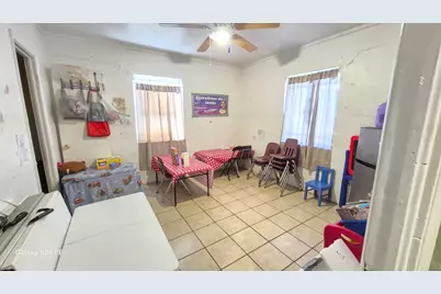 4131 Babcock Drive, Dallas, TX 75212 - Photo 10