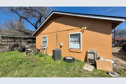 4131 Babcock Drive, Dallas, TX 75212 - Photo 4