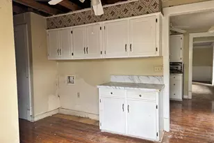 624 W Gandy St, Denison, TX 75020 - Photo 32