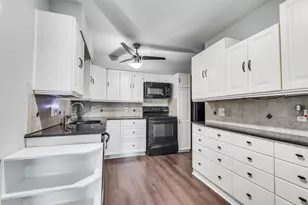 11310 Park Central Pl, Dallas, TX 75230 - Photo 2