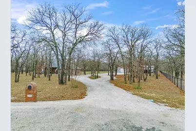 321 Niki, Paradise, TX 76073 - Photo 4