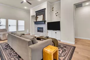 109 St Meena Ct, Fort Worth, TX 76120 - Photo 8