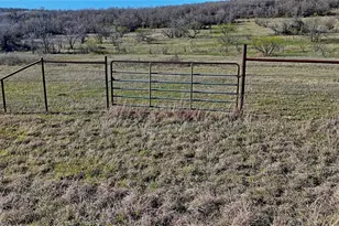 4460 Hildreth Pool Rd, Bowie, TX 76230 - Photo 36